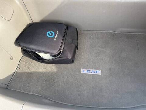 2011 Nissan LEAF SL