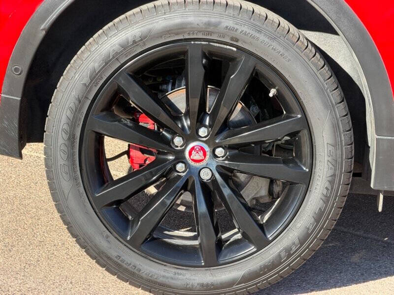 2020 Jaguar E-PACE P300 R-Dynamic HSE