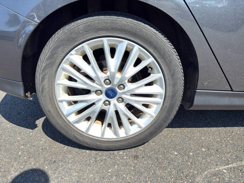 2018 Ford Focus Titanium
