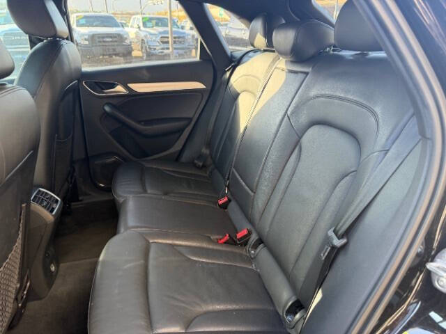 2016 Audi Q3 2.0T quattro Prestige