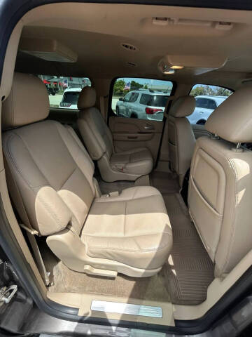 2013 Cadillac Escalade ESV Luxury