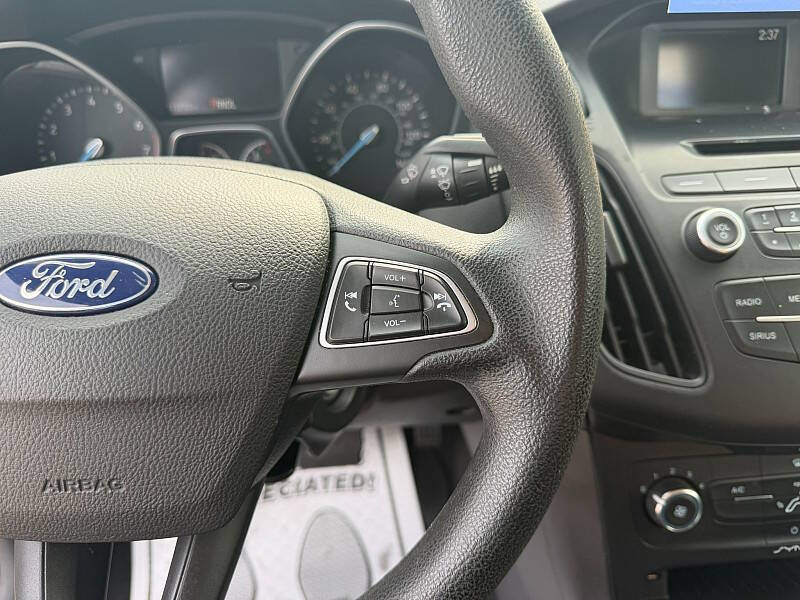 2017 Ford Focus SE