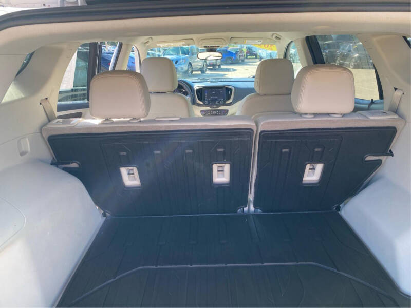 2022 GMC Terrain Denali