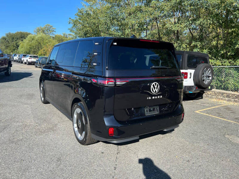 2025 Volkswagen ID. Buzz Pro S