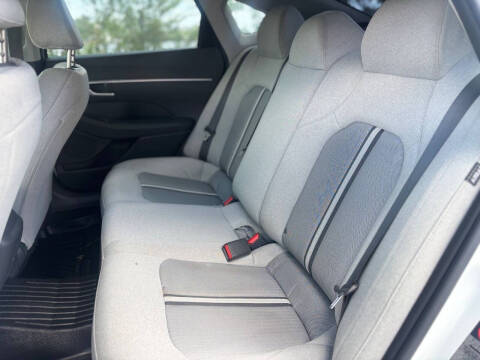 2021 Hyundai Sonata SE