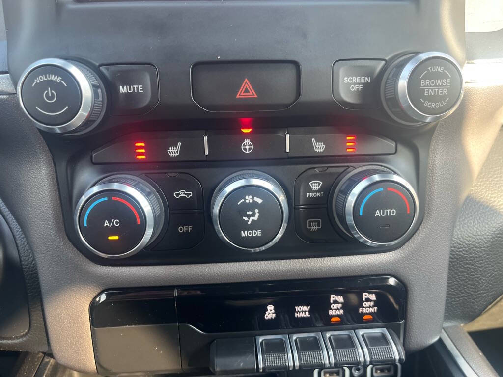 2019 Ram 1500 for sale at Whi-Con Auto Brokers in Shakopee, MN