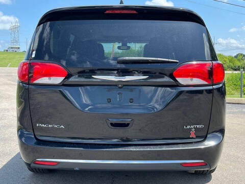 2017 Chrysler Pacifica Limited