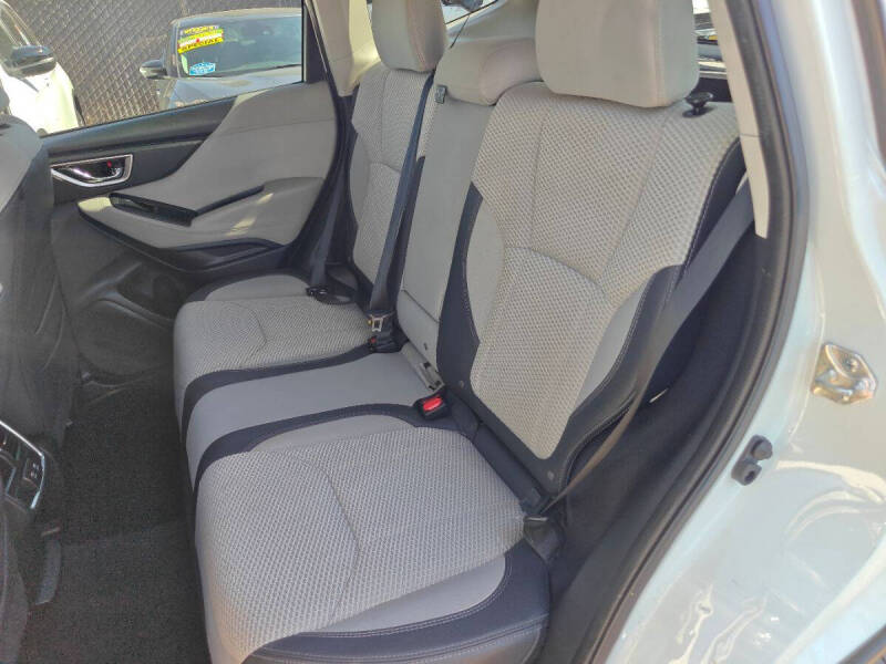 2022 Subaru Forester Premium