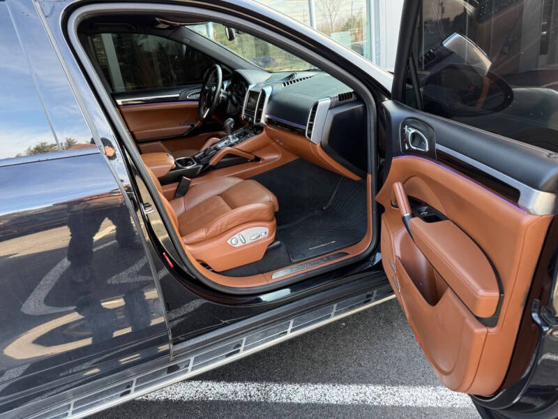 2016 Porsche Cayenne S