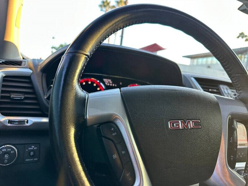 2015 GMC Acadia SLT-1