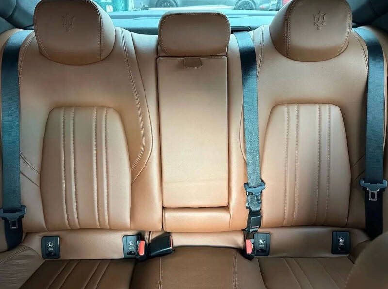 2014 Maserati Ghibli S Q4