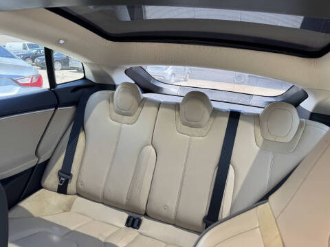 2013 Tesla Model S
