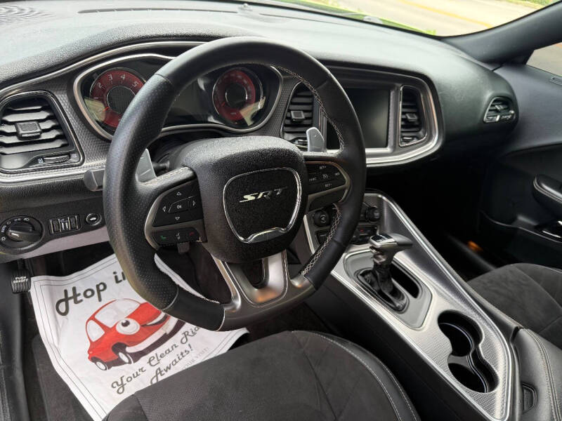 2015 Dodge Challenger SRT Hellcat