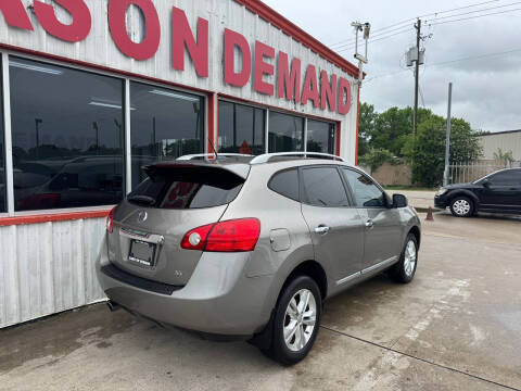 2012 Nissan Rogue SV