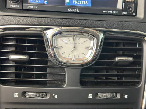 2014 Chrysler Town and Country Touring