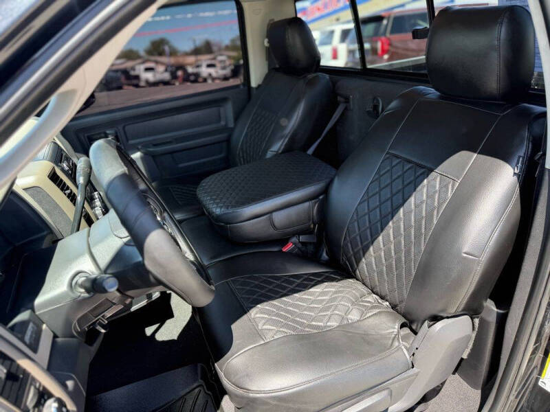 2012 RAM 1500 ST