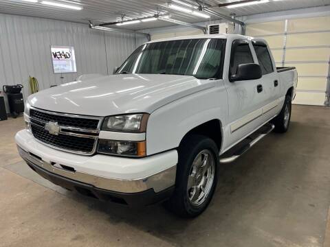 2007 Chevrolet Silverado 1500 Classic for sale at Bennett Motors, Inc. in Mayfield KY