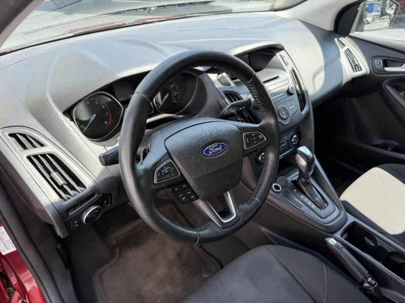 2015 Ford Focus SE