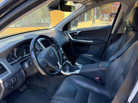 2016 Volvo XC60 T5 Premier