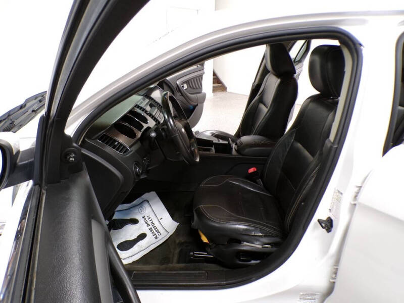 2012 Ford Taurus SEL
