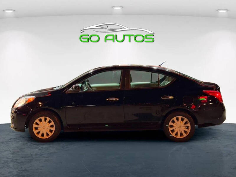 2012 Nissan Versa 1.6 SV