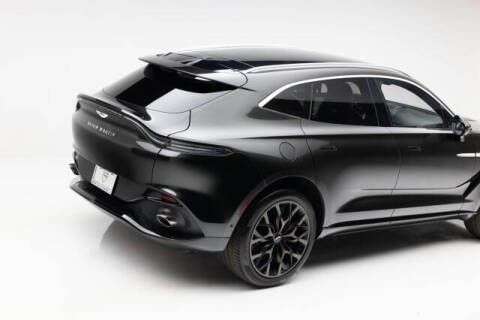 2021 Aston Martin DBX