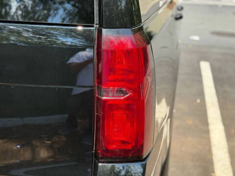 2017 Chevrolet Suburban LT