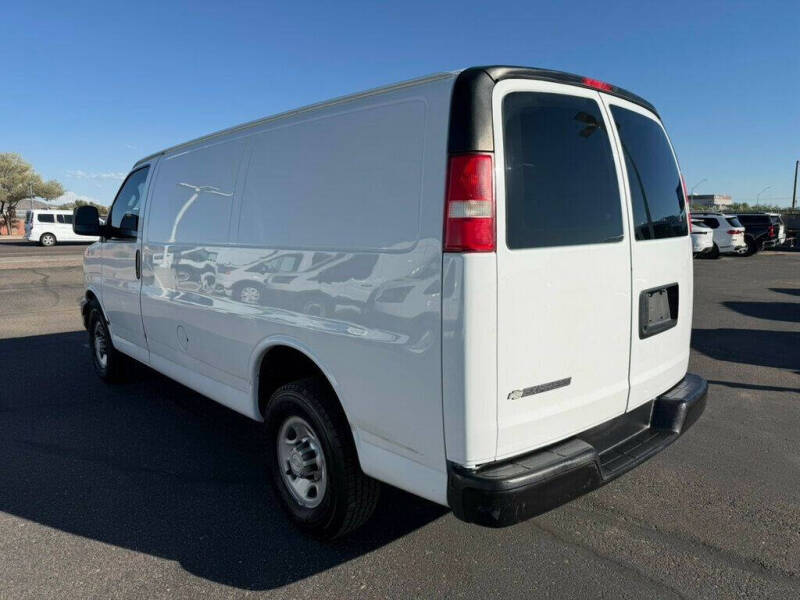 2017 Chevrolet Express 2500