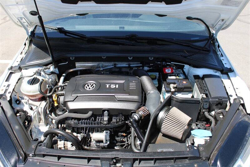 2017 Volkswagen Golf GTI S