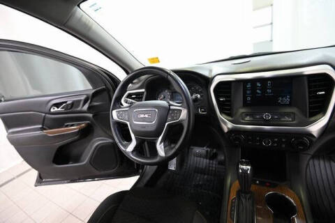 2017 GMC Acadia SLE-1