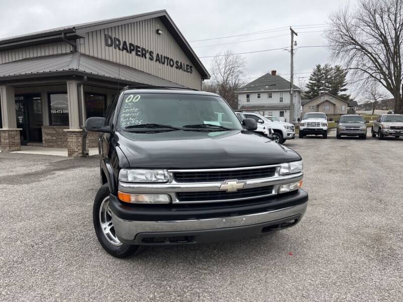 2000 Chevrolet Suburban for sale at Drapers Auto Sales in Peru IN