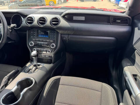 2015 Ford Mustang V6
