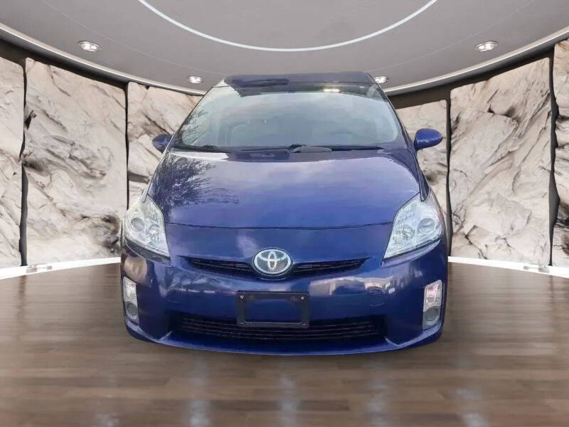 2010 Toyota Prius III