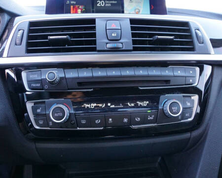 2018 BMW 3 Series 330i xDrive