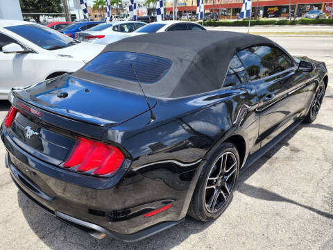 2018 Ford Mustang EcoBoost