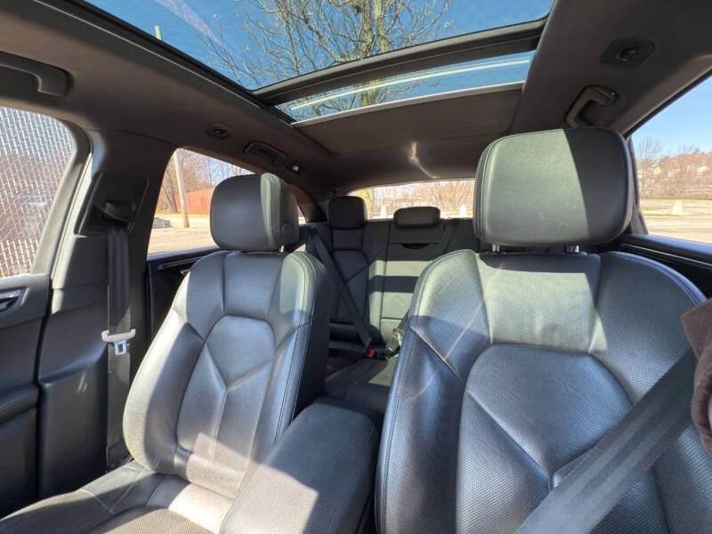 2016 Porsche Macan S