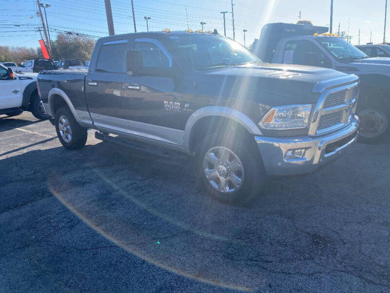 Used 2016 RAM Ram 2500 Pickup Laramie with VIN 3C6UR5FL3GG103965 for sale in Alcoa, TN