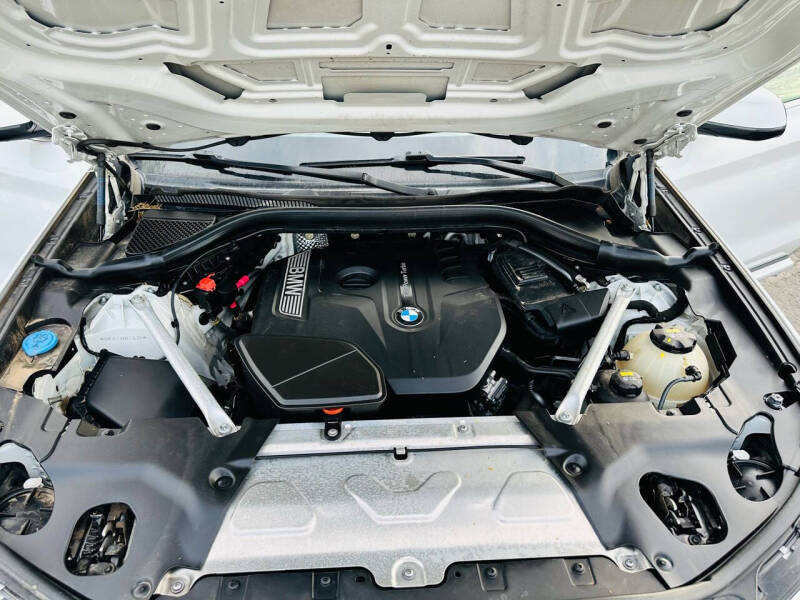 2019 BMW X3 30i photo 32