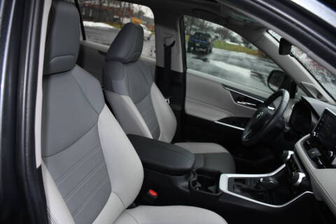 2020 Toyota RAV4 XLE Premium