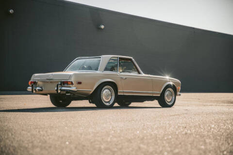 1970 Mercedes-Benz 280-Class