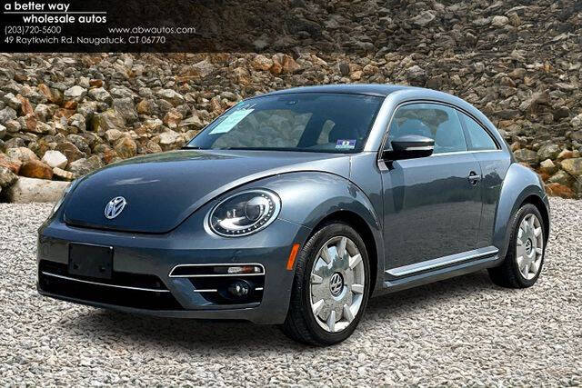 Dk. Gray 2019 Volkswagen Beetle 2.0T SE 2.0T SE 2dr Coupe 1