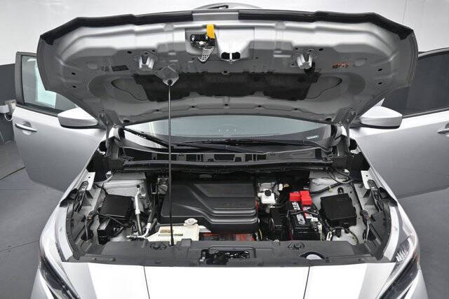 2023 Nissan LEAF S