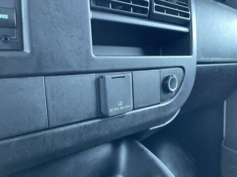 2024 Chevrolet Express 2500