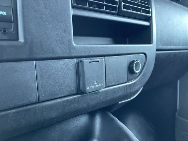 2024 Chevrolet Express 2500