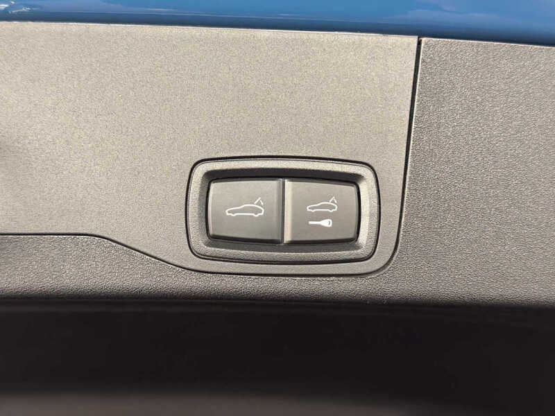 2023 Porsche Taycan GTS Sport Turismo