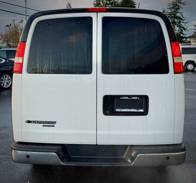 2015 Chevrolet Express LT 2500