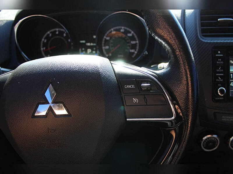 2016 Mitsubishi Outlander Sport 2.4 SE