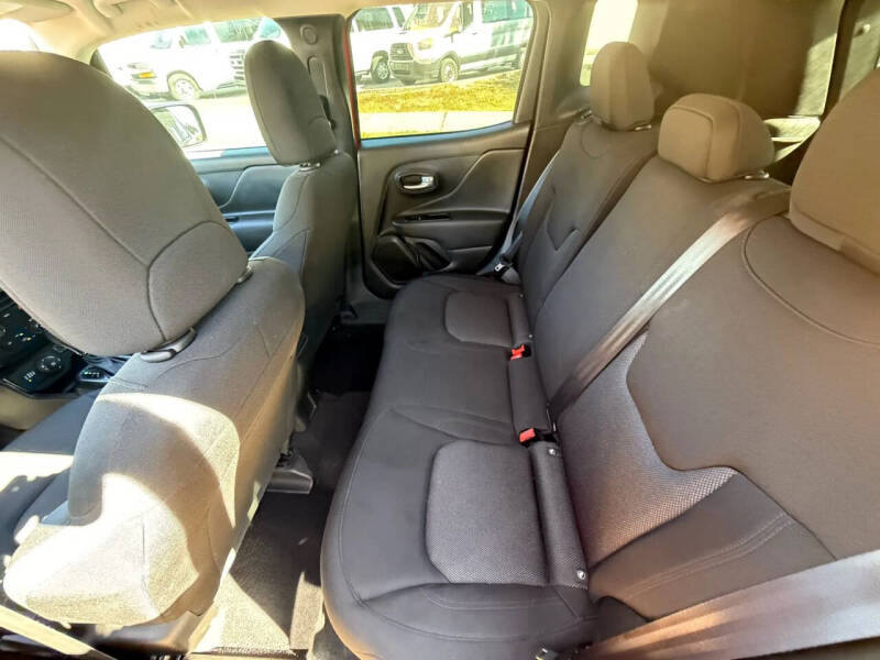 2023 Jeep Renegade Latitude