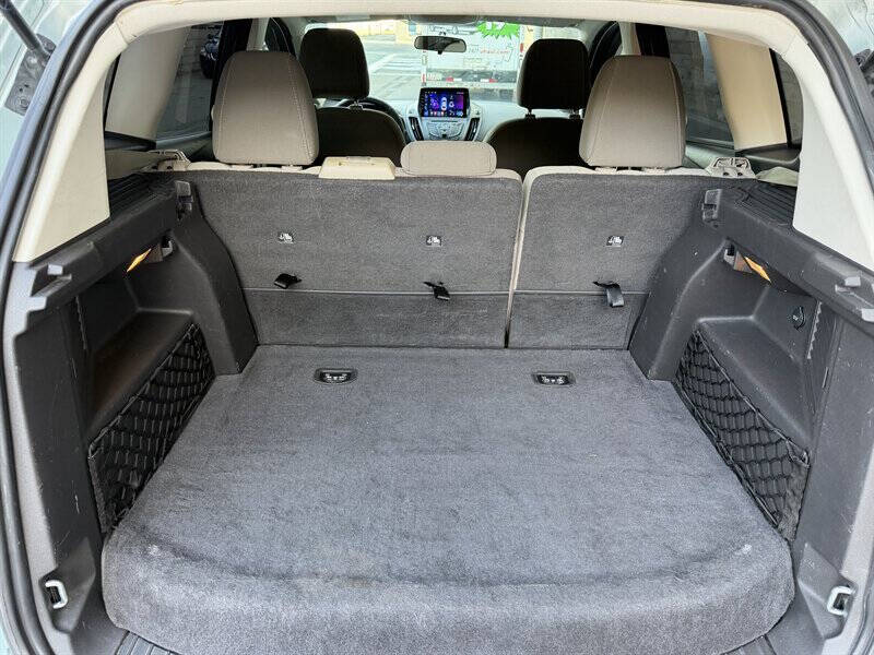 2013 Ford C-MAX Hybrid SE