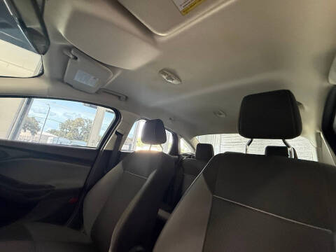 2012 Ford Focus S